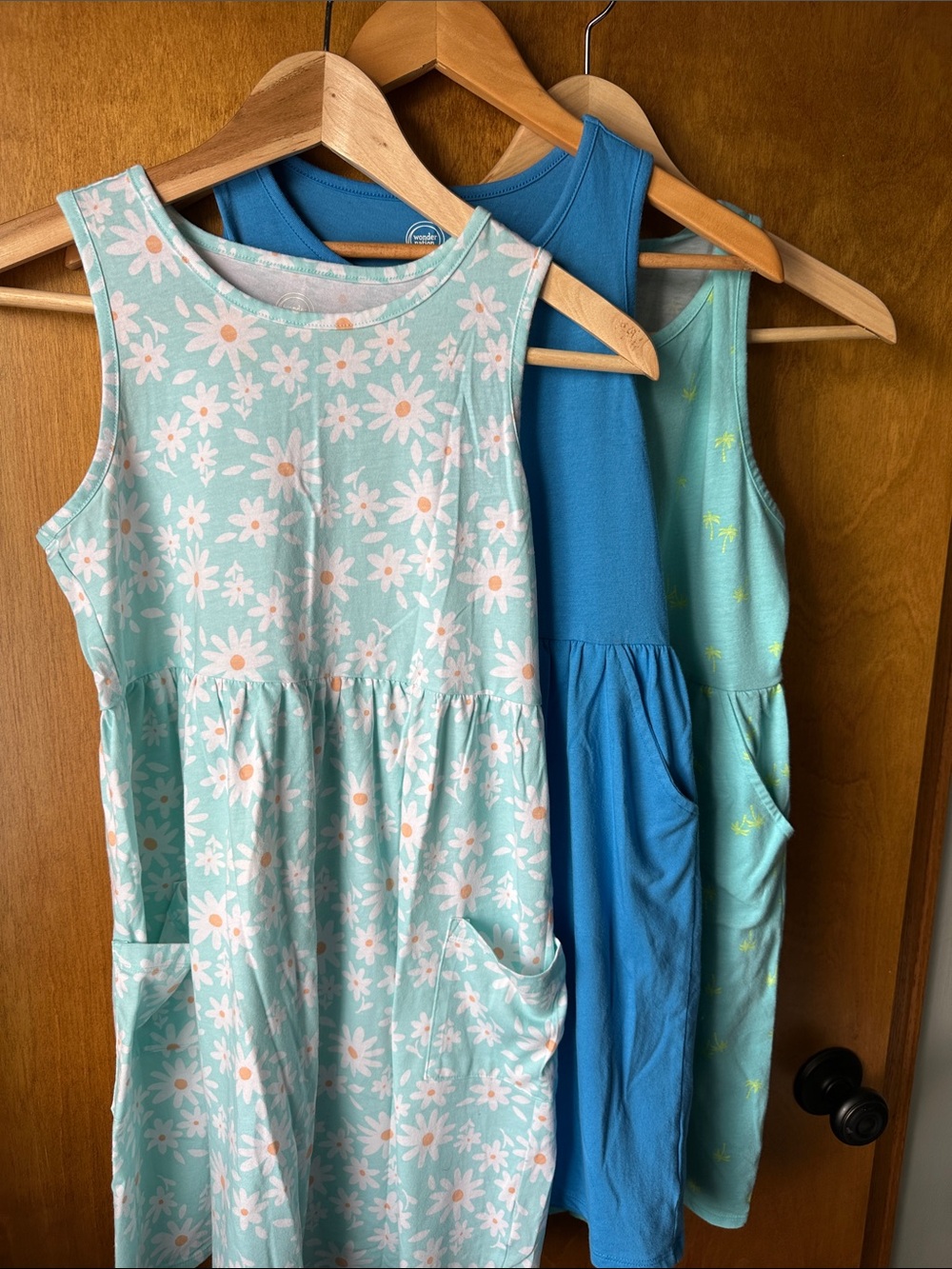 Wonder nation girls summer dresses bundle (3)